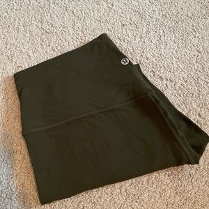 Lululemon Olive Green Aligns 25”✨